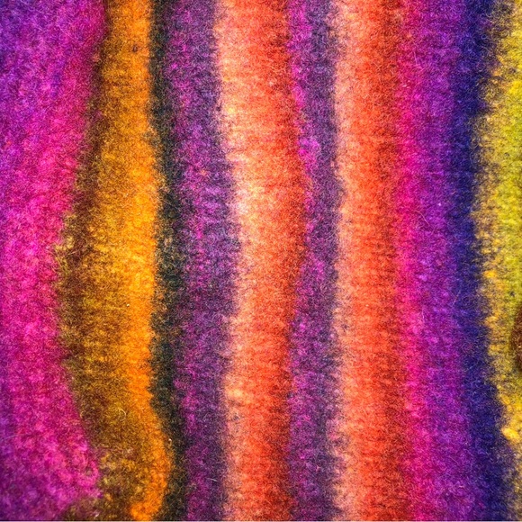 HAND MADE FELT WOOL MULTI COLOR PURSE FELTED STRAPS 10”X 11” STRAP 15” LONG - Picture 3 of 3